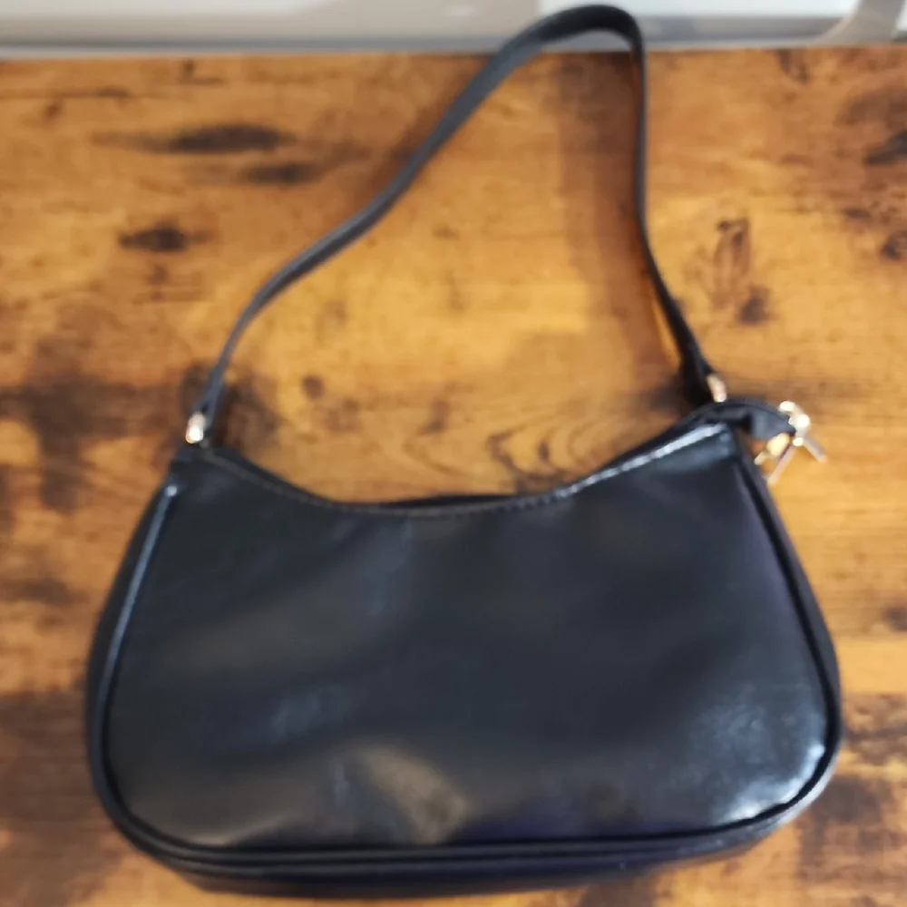 nova chic firm price
